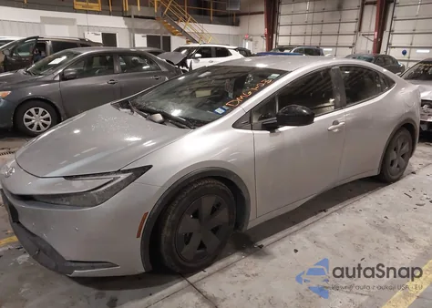 2024 Toyota Prius Le z USA, uszkodzony, nr VIN JTDACAAUXR3022215